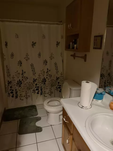 Bath - 2230 N 2236 N Pierce Ave, Springfield, MO 65803 photo 4 of 8