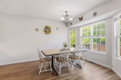 Dining - 3333 S Lakeside Ave, Springfield, MO 65804 photo 1 of 2