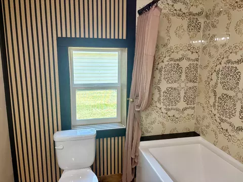 Bath - 306 E 17th St, Lockwood, MO 65682 photo 9 of 9
