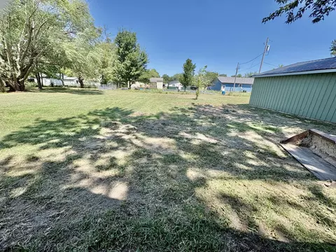 Exterior - 306 E 17th St, Lockwood, MO 65682 photo 9 of 9