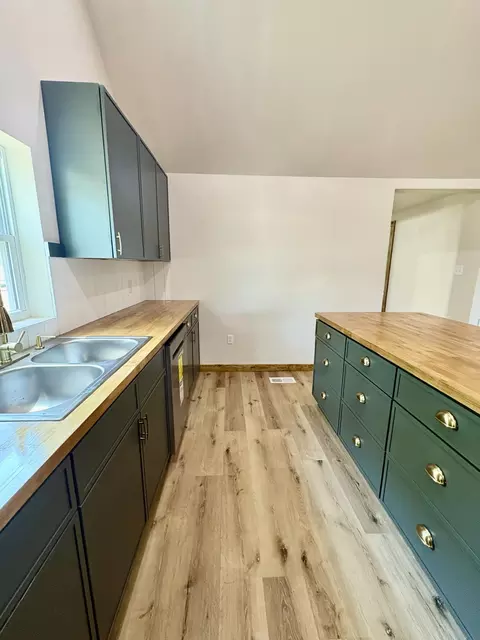 Kitchen - 306 E 17th St, Lockwood, MO 65682 photo 6 of 6