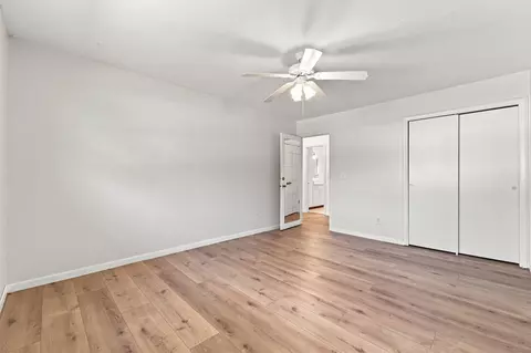 Bedroom - 903 Cliff Dr, Branson, MO 65616 photo 1 of 6