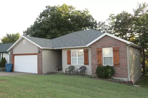 Exterior - 210 Eagle Dr, Forsyth, MO 65653 photo 3 of 14