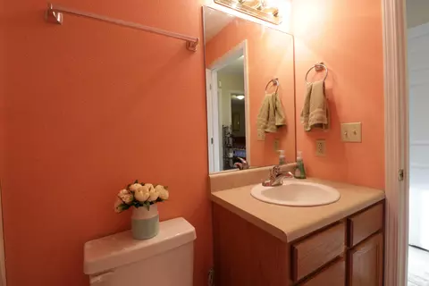 Bath - 210 Eagle Dr, Forsyth, MO 65653 photo 7 of 7