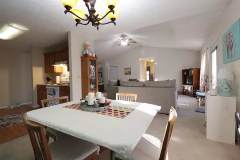 Dining - 210 Eagle Dr, Forsyth, MO 65653 photo 2 of 5