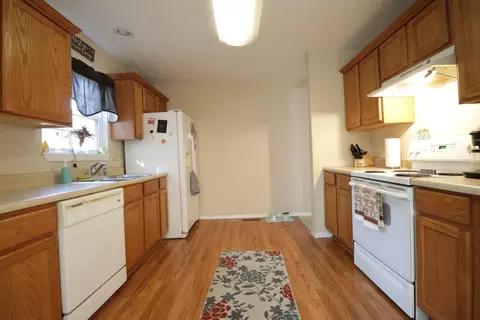 Kitchen - 210 Eagle Dr, Forsyth, MO 65653 photo 1 of 5