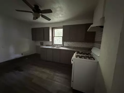 1201 N Davies Ave, Springfield, MO 65802 photo 3