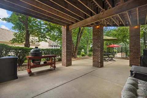 Exterior - 3810 E Turtle Hatch Rd, Springfield, MO 65809 photo 7 of 45