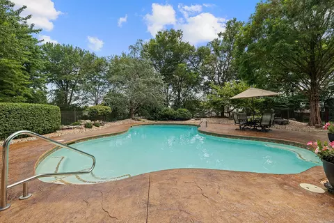 Exterior - 3810 E Turtle Hatch Rd, Springfield, MO 65809 photo 3 of 45