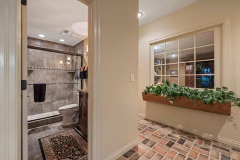 Entry Way - 3810 E Turtle Hatch Rd, Springfield, MO 65809 photo 14 of 14