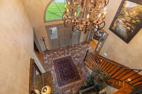 Entry Way - 3810 E Turtle Hatch Rd, Springfield, MO 65809 photo 11 of 14
