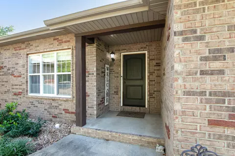 Entry Way - 2098 N Preakness Dr, Nixa, MO 65714 photo 1 of 7