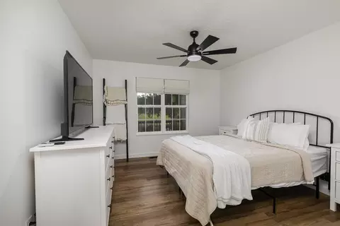 Bedroom - 2098 N Preakness Dr, Nixa, MO 65714 photo 3 of 5