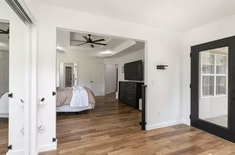 Entry Way - 2098 N Preakness Dr, Nixa, MO 65714 photo 5 of 7
