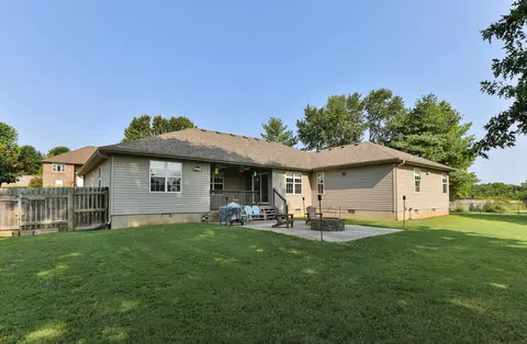 Exterior - 2098 N Preakness Dr, Nixa, MO 65714 photo 6 of 8