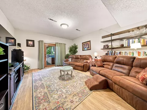Living - 862 W Kingsway Dr, Springfield, MO 65810 photo 7 of 7