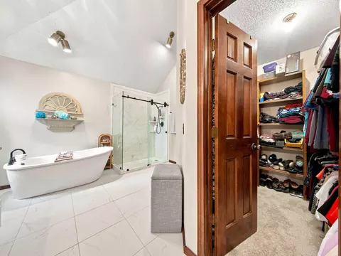 Other - 862 W Kingsway Dr, Springfield, MO 65810 photo 1 of 20