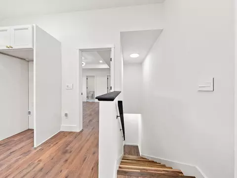 Entry Way - 4397 S Hemlock Ave, Springfield, MO 65810 photo 2 of 2