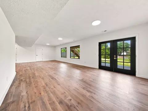 Other - 4397 S Hemlock Ave, Springfield, MO 65810 photo 3 of 9