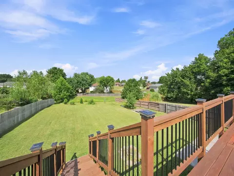 Exterior - 4397 S Hemlock Ave, Springfield, MO 65810 photo 14 of 18