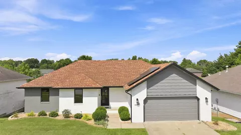 Exterior - 4397 S Hemlock Ave, Springfield, MO 65810 photo 2 of 18