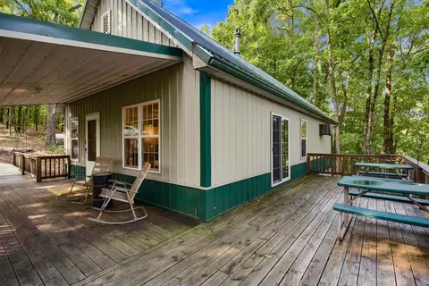 Exterior - 24709 Wolfe Rd, Washburn, MO 65772 photo 4 of 22
