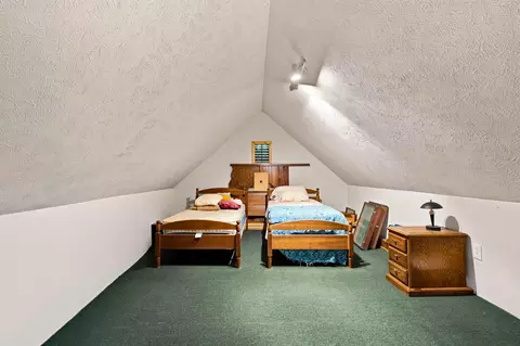 Bedroom - 24709 Wolfe Rd, Washburn, MO 65772 photo 4 of 4