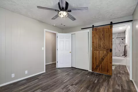 Bedroom - 304 Summit St, Cabool, MO 65689 photo 1 of 2