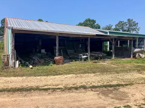 Exterior - 5829 County Road 464, Birch Tree, MO 65438 photo 14 of 14