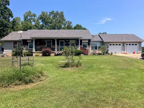 Exterior - 5829 County Road 464, Birch Tree, MO 65438 photo 6 of 14