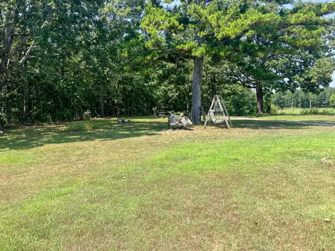 Exterior - 5829 County Road 464, Birch Tree, MO 65438 photo 8 of 14