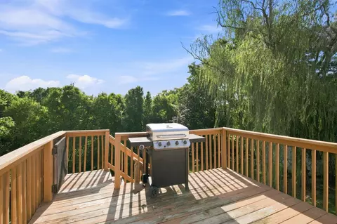Exterior - 970 Creekside Pl, Nixa, MO 65714 photo 4 of 9