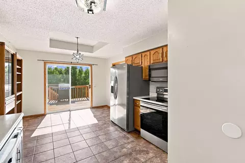 Kitchen - 970 Creekside Pl, Nixa, MO 65714 photo 2 of 3
