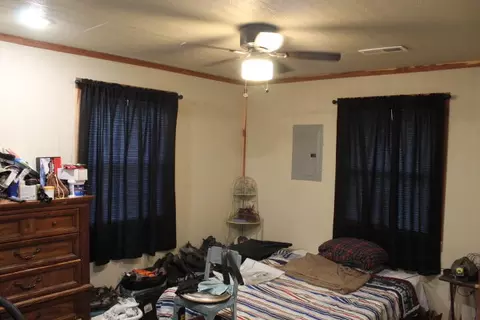 Bedroom - 164 Hickory Dr, Gainesville, MO 65655 photo 1 of 2