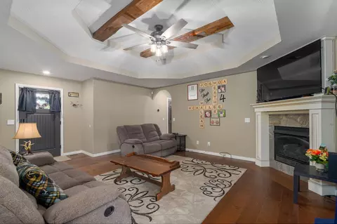 Living - 610 E Katella Cir, Nixa, MO 65714 photo 1 of 1