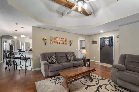 Entry Way - 610 E Katella Cir, Nixa, MO 65714 photo 1 of 1