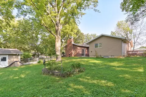 Exterior - 3060 E Gasconade St, Springfield, MO 65804 photo 8 of 11