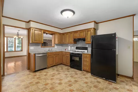 Kitchen - 3060 E Gasconade St, Springfield, MO 65804 photo 1 of 3