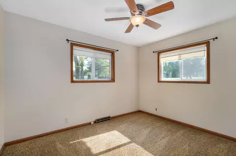 Bedroom - 3060 E Gasconade St, Springfield, MO 65804 photo 1 of 3