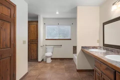 Bath - 3060 E Gasconade St, Springfield, MO 65804 photo 1 of 5
