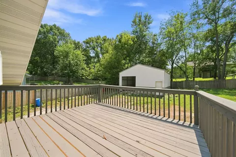 Exterior - 2228 E Huntington St, Ozark, MO 65721 photo 4 of 8