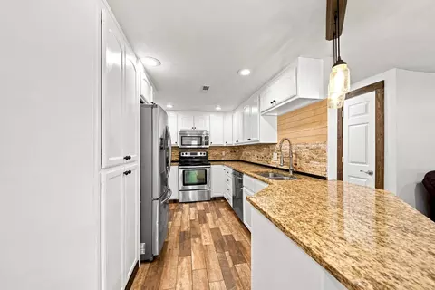 Kitchen - 2228 E Huntington St, Ozark, MO 65721 photo 1 of 4