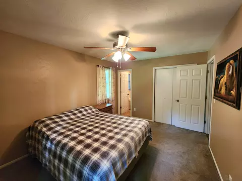 Bedroom - 503 Cedar Ridge Rd, Strafford, MO 65757 photo 4 of 6