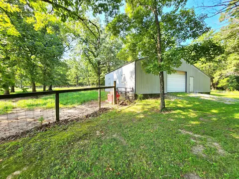 Exterior - 503 Cedar Ridge Rd, Strafford, MO 65757 photo 5 of 12