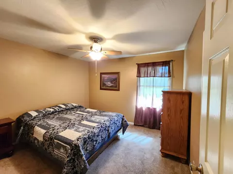 Bedroom - 503 Cedar Ridge Rd, Strafford, MO 65757 photo 1 of 6