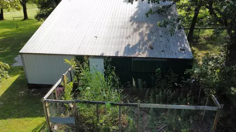 Exterior - 503 Cedar Ridge Rd, Strafford, MO 65757 photo 7 of 12