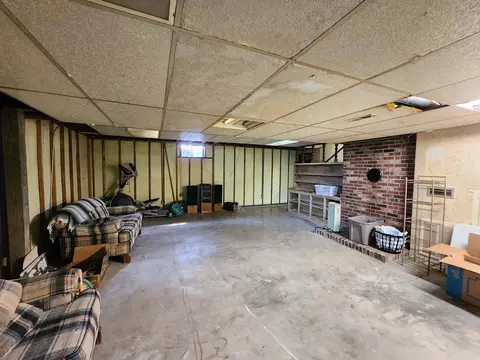 Living - 503 Cedar Ridge Rd, Strafford, MO 65757 photo 5 of 5