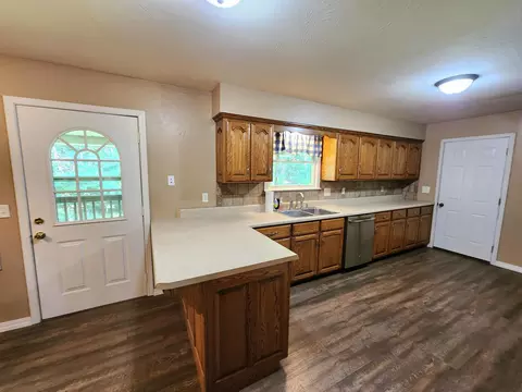 Kitchen - 503 Cedar Ridge Rd, Strafford, MO 65757 photo 3 of 4