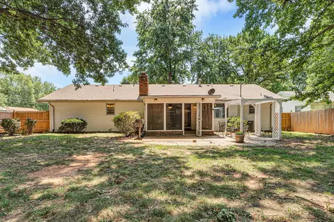 Other - 1543 E Glenwood St, Springfield, MO 65804 photo 6 of 9