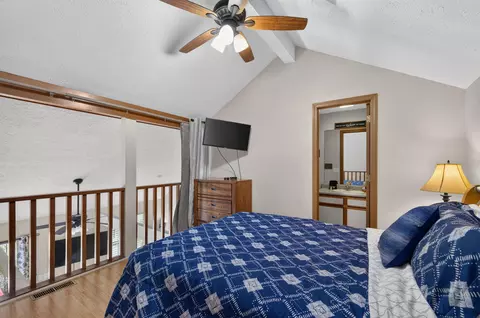 Bedroom - 7 Hunters Cv #7, Branson, MO 65616 photo 4 of 4